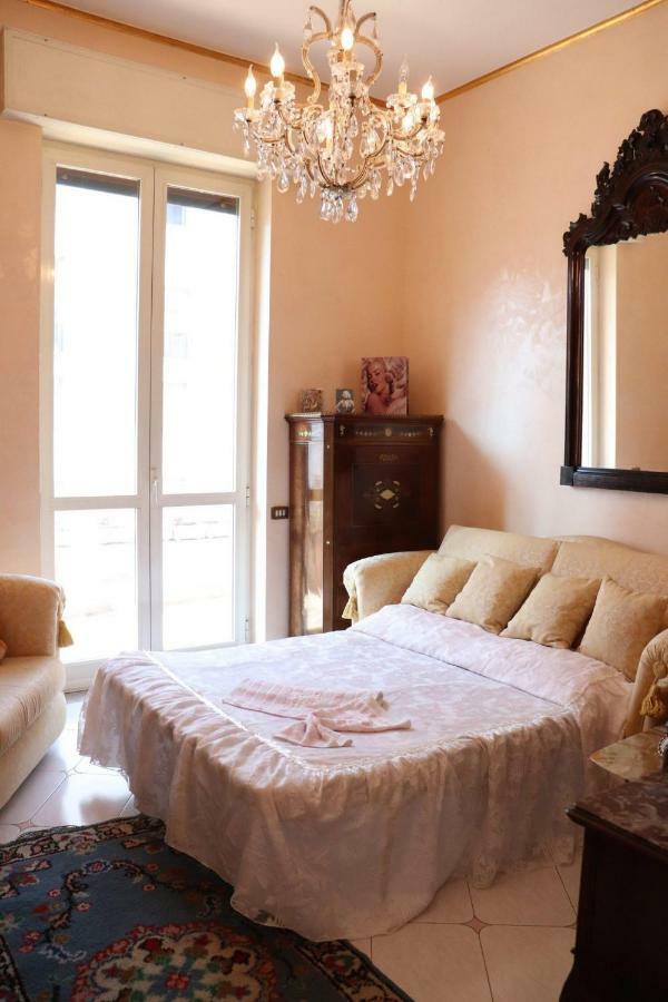 נאפולי B&B Goldmund מראה חיצוני תמונה