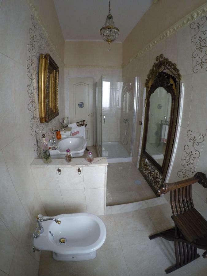 נאפולי B&B Goldmund מראה חיצוני תמונה